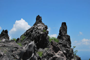 岩岩岩.jpg