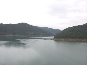 宮ヶ瀬湖.jpg