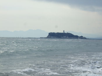 江ノ島を望む.jpg